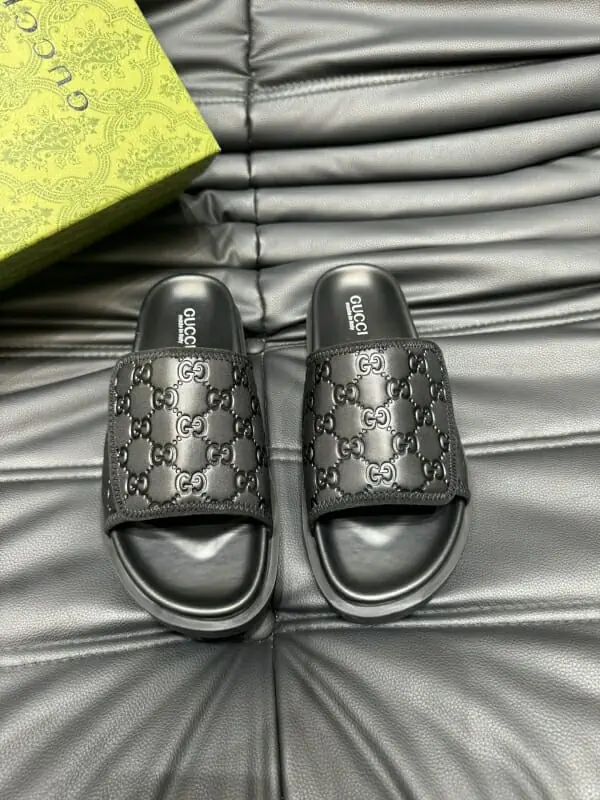 gucci chaussons pour homme s_12204731